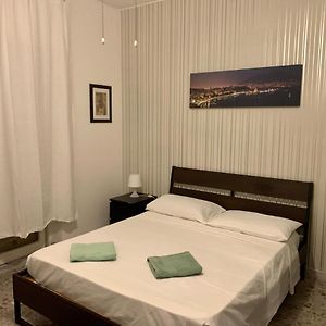 Camera con letto king size